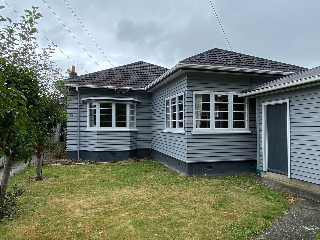 15A Saint Ronans Avenue, Waterloo, Lower Hutt - Carousel 2