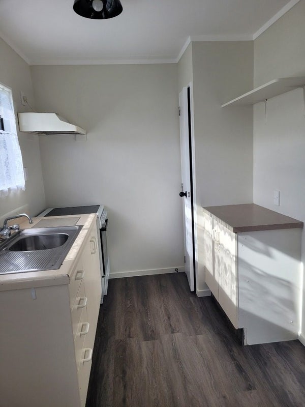 35F Esmeralda Street, Welcome Bay, Tauranga - Carousel 1