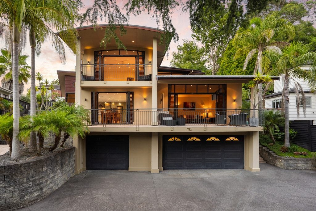 76C Glamorgan Drive, Torbay, Auckland - Carousel 1