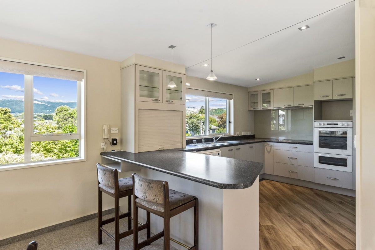 325 Rosetta Road, Raumati Beach, Paraparaumu - Carousel 2