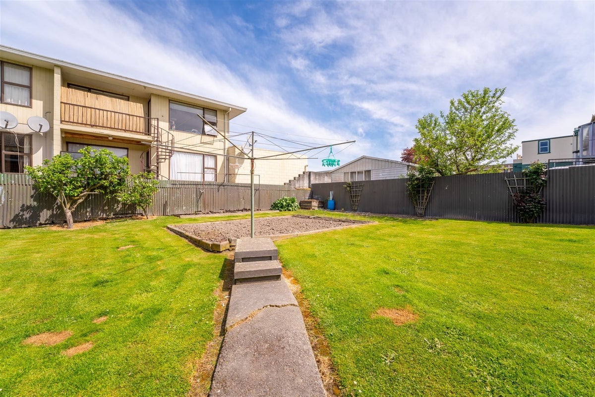 1 Craigie Avenue, Parkside, Timaru - Carousel 2