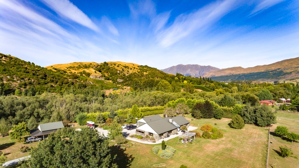 790 Malaghans Road, Speargrass Flat, Queenstown - Carousel 1