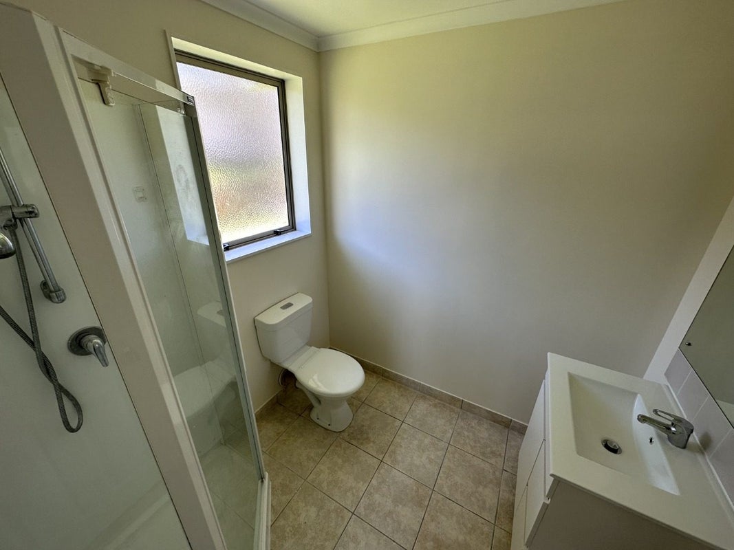 30 Piriti Place, Weymouth, Auckland - Carousel 8