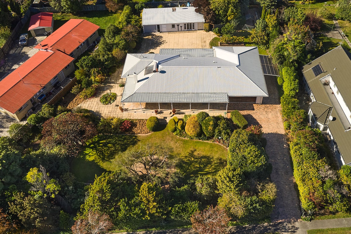 13 Burden Street, Redwoodtown, Blenheim - Carousel 35