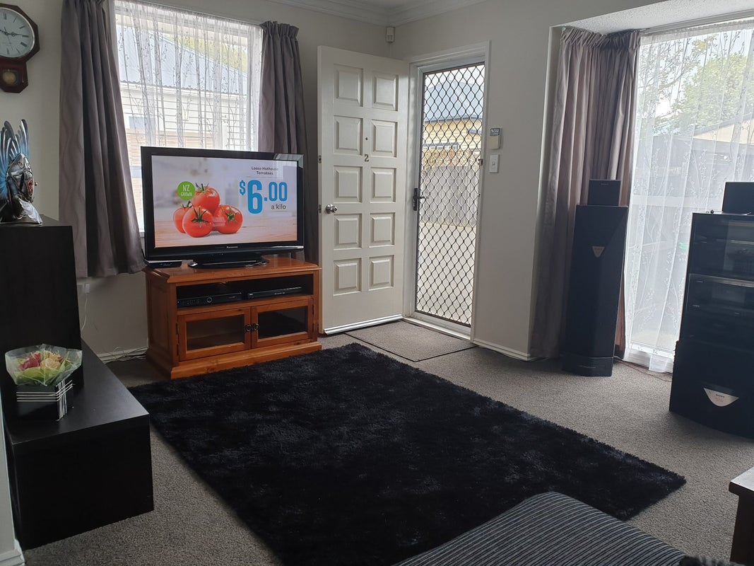 2/87 Lonsdale Street, New Brighton, Christchurch - Carousel 2