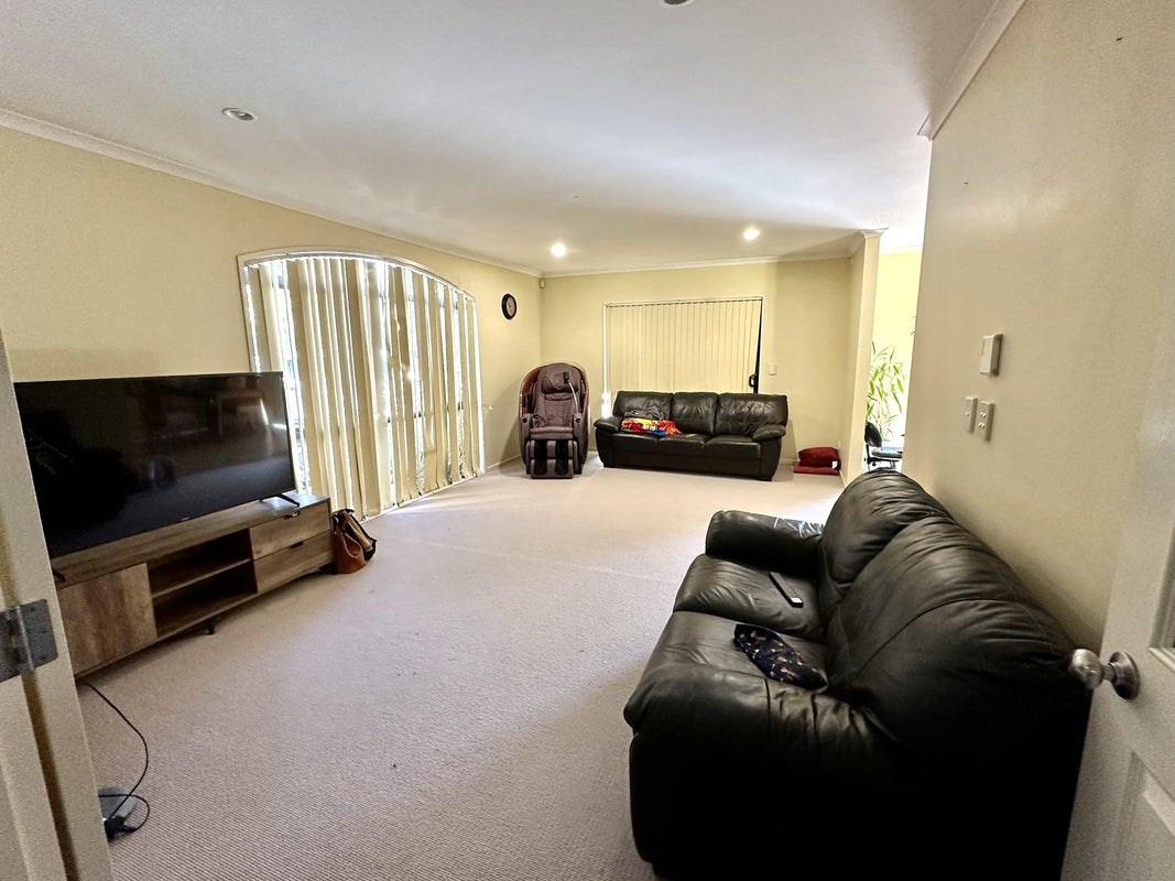 8 Canonbie Place, East Tamaki Heights, Auckland - Carousel 6