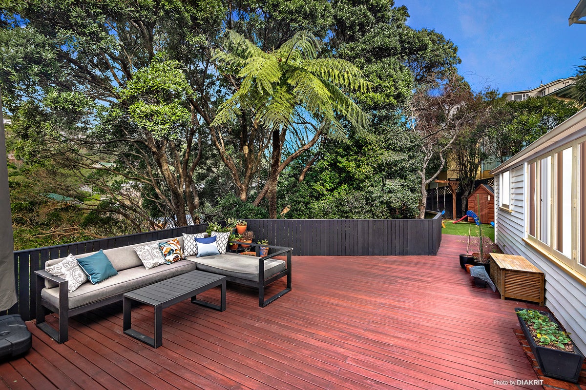 84 Oban Street, Wadestown, Wellington - Carousel 2