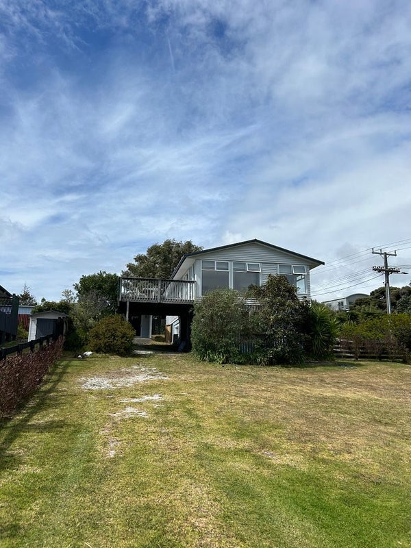2 Cheviot Street, Mangawhai Heads, Mangawhai - Carousel 1