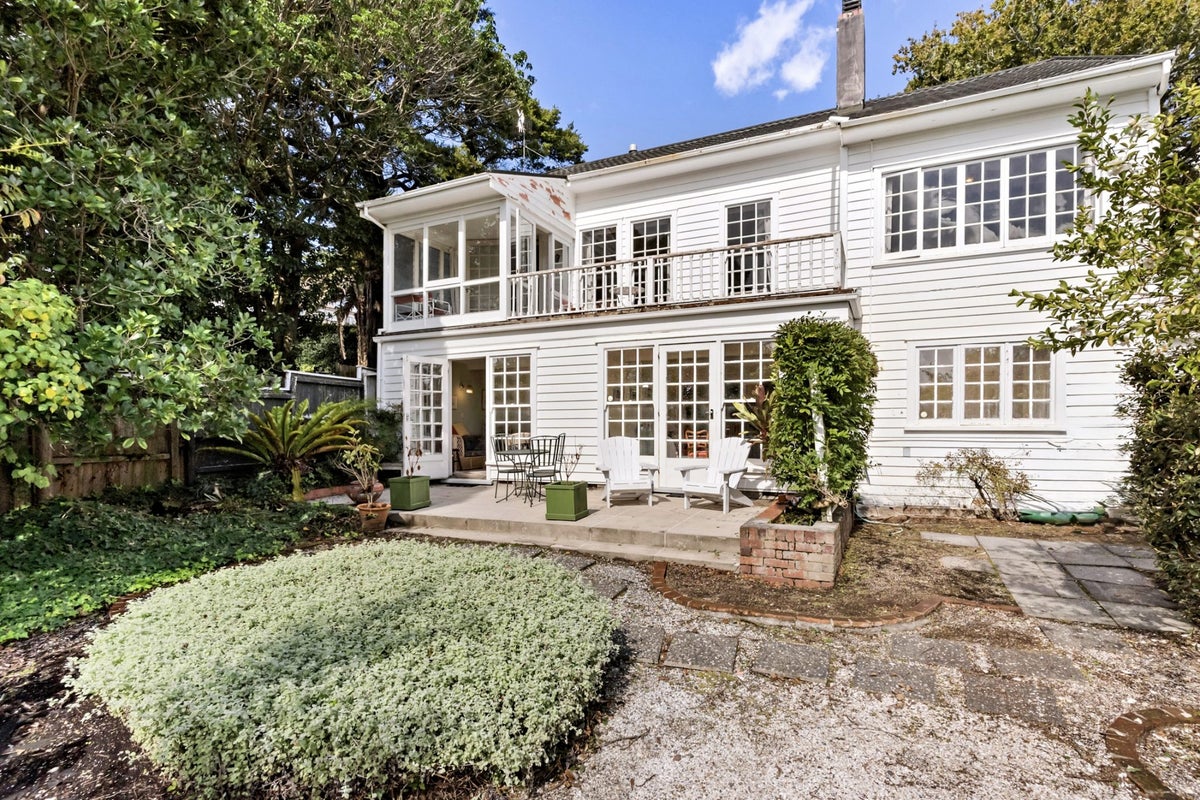 552 Remuera Road, Remuera, Auckland - Carousel 2