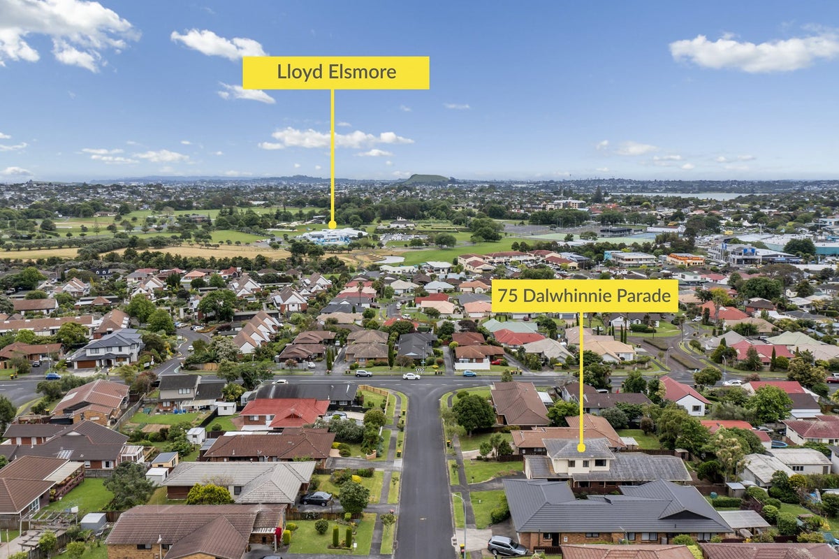 75 Dalwhinnie Parade, Highland Park, Auckland - Carousel 24
