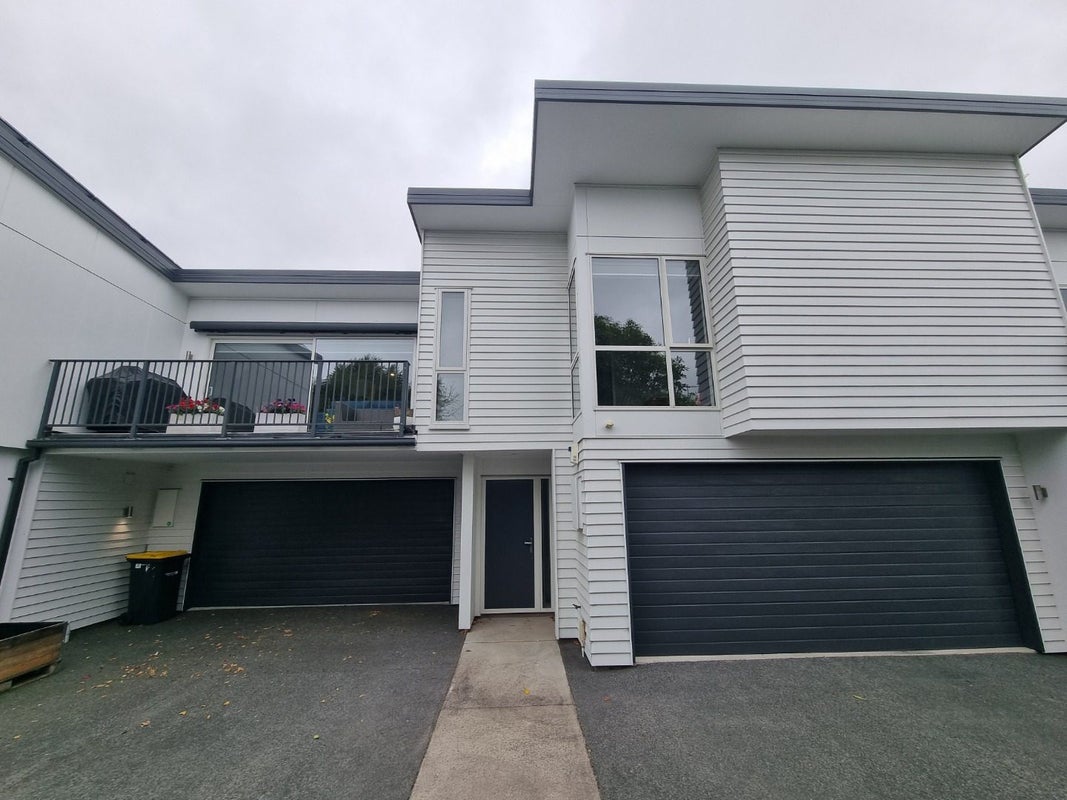 2/62 London Street, Richmond, Christchurch - Carousel 1