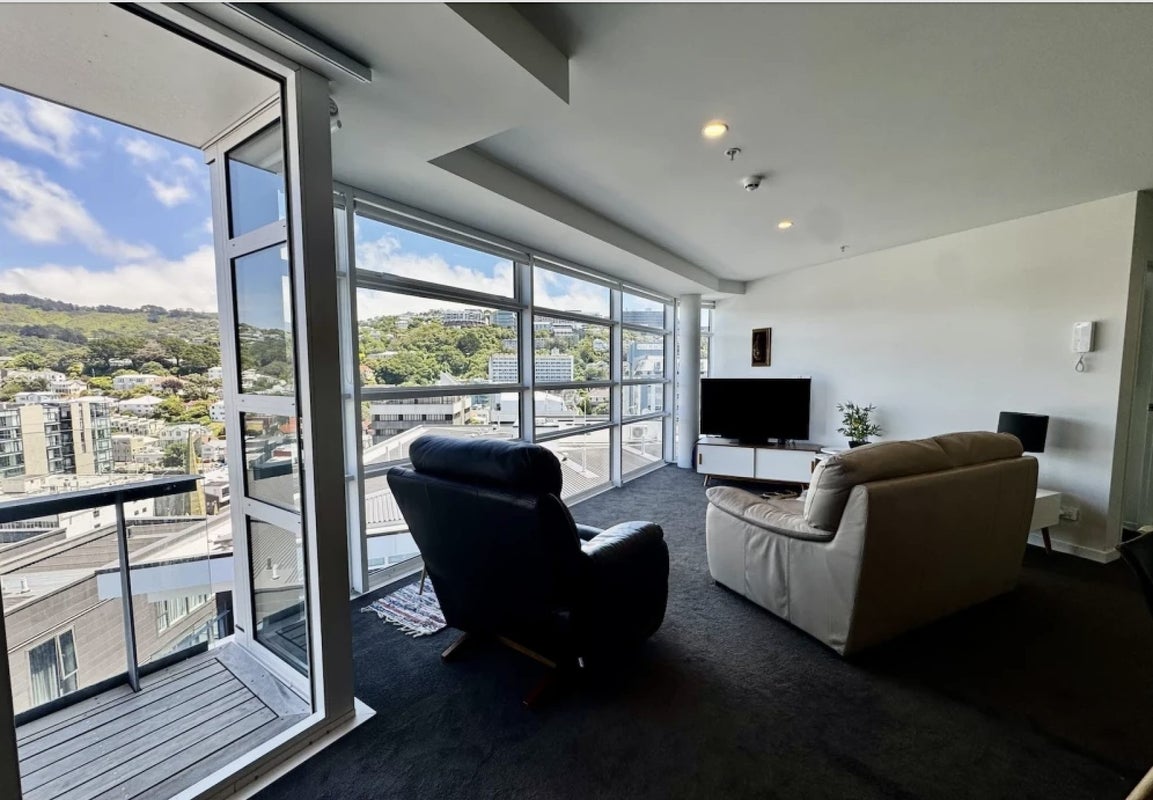 E1604/160 Victoria St, Te Aro, Wellington - Carousel 1