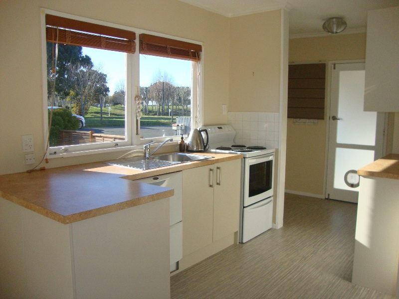 1/151 Parkers Road, Tahunanui, Nelson - Carousel 2