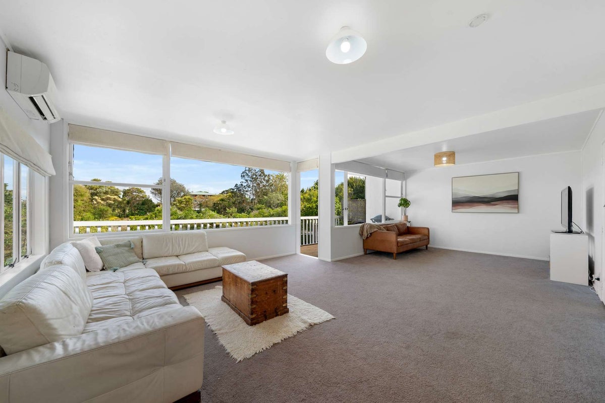 3/25 Anita Avenue, Mount Roskill, Auckland - Carousel 2