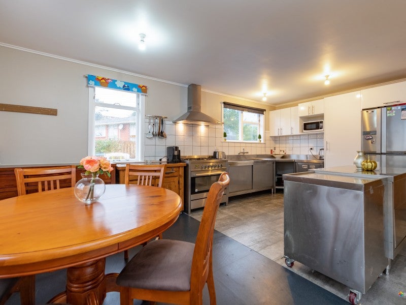8 Calypso Street, Grenada North, Wellington - Carousel 1