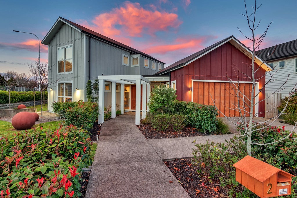 2 Bridgeview Road, Karaka, Papakura - Carousel 1
