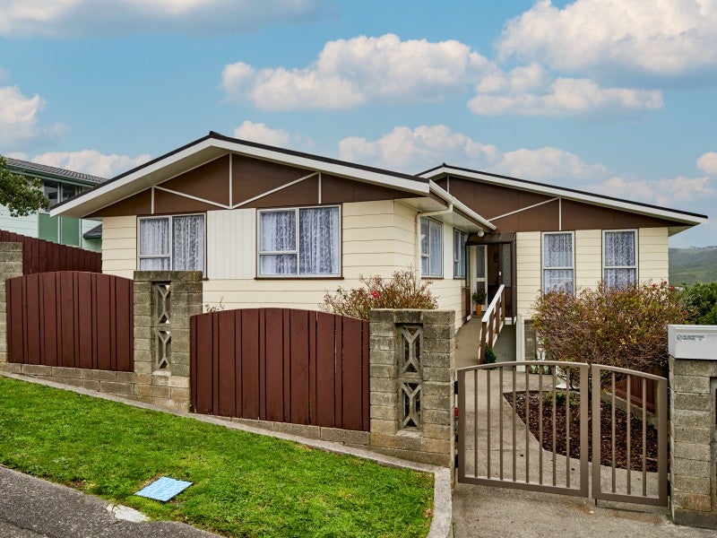 20 Mapplebeck Street, Titahi Bay, Porirua - Carousel 2