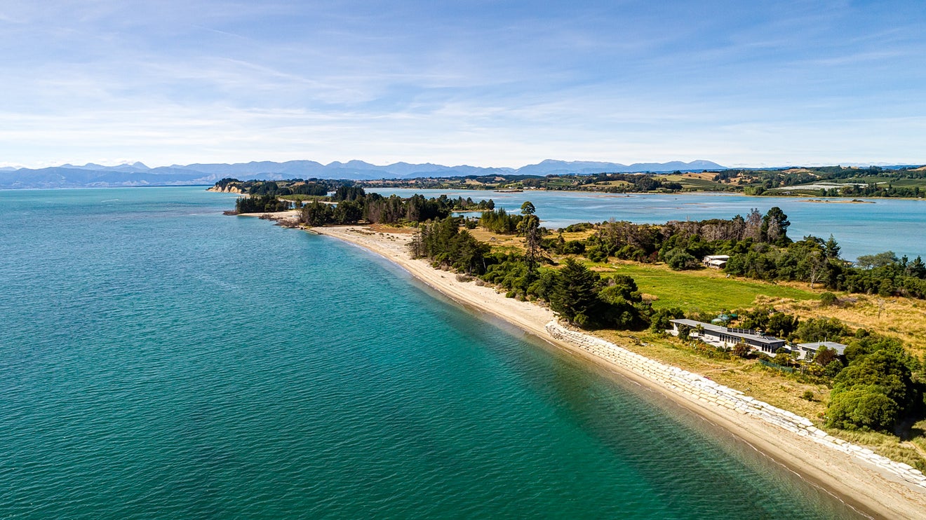201 Jackett Island, JACKETT ISLAND, MOTUEKA - Carousel 1