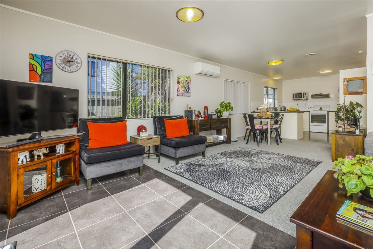 17A Fernaig Street, Papakura, Papakura - Carousel 2