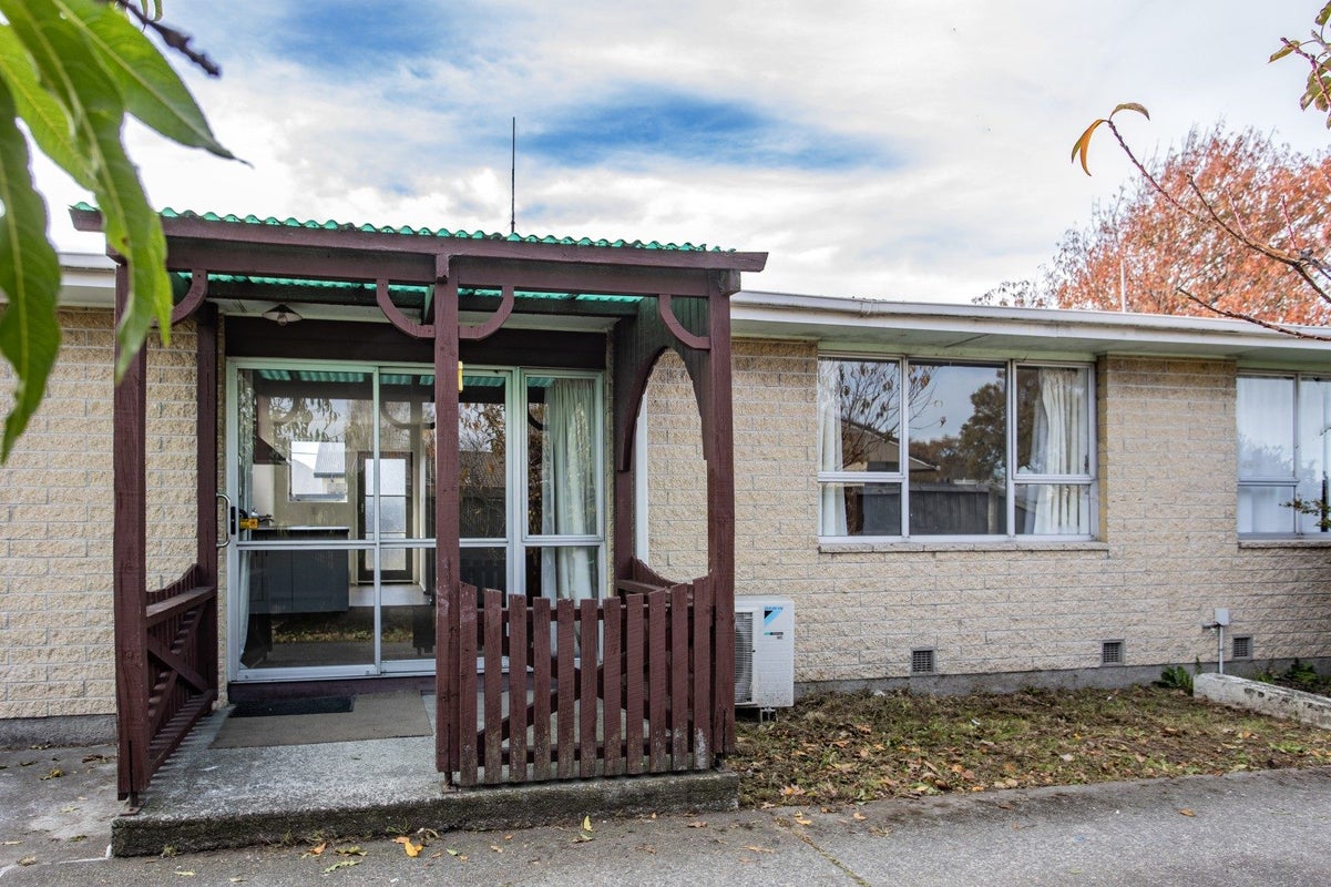 2/91 Brougham Street, Addington, Christchurch - Carousel 1
