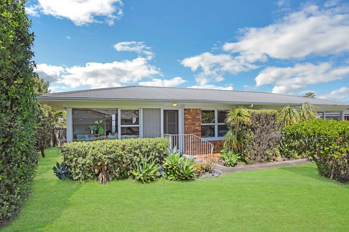1/ 22 Evelyn Place, Hillcrest, North Shore City, Auckland - Carousel 1