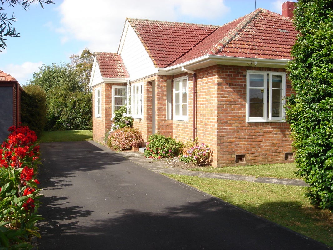 136 Meadowbank Road, Meadowbank, Auckland - Carousel 1