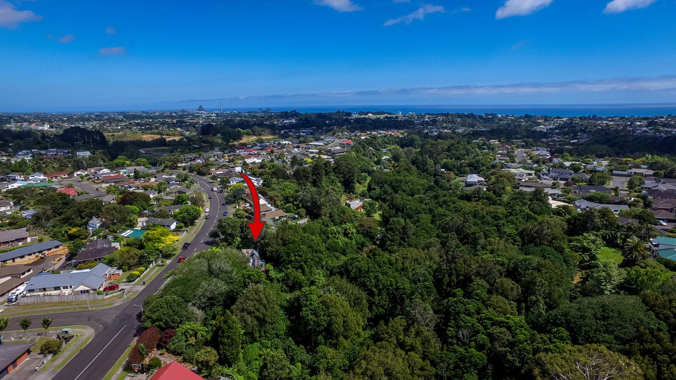 63 Branch Road, Highlands Park, New Plymouth - Carousel 8