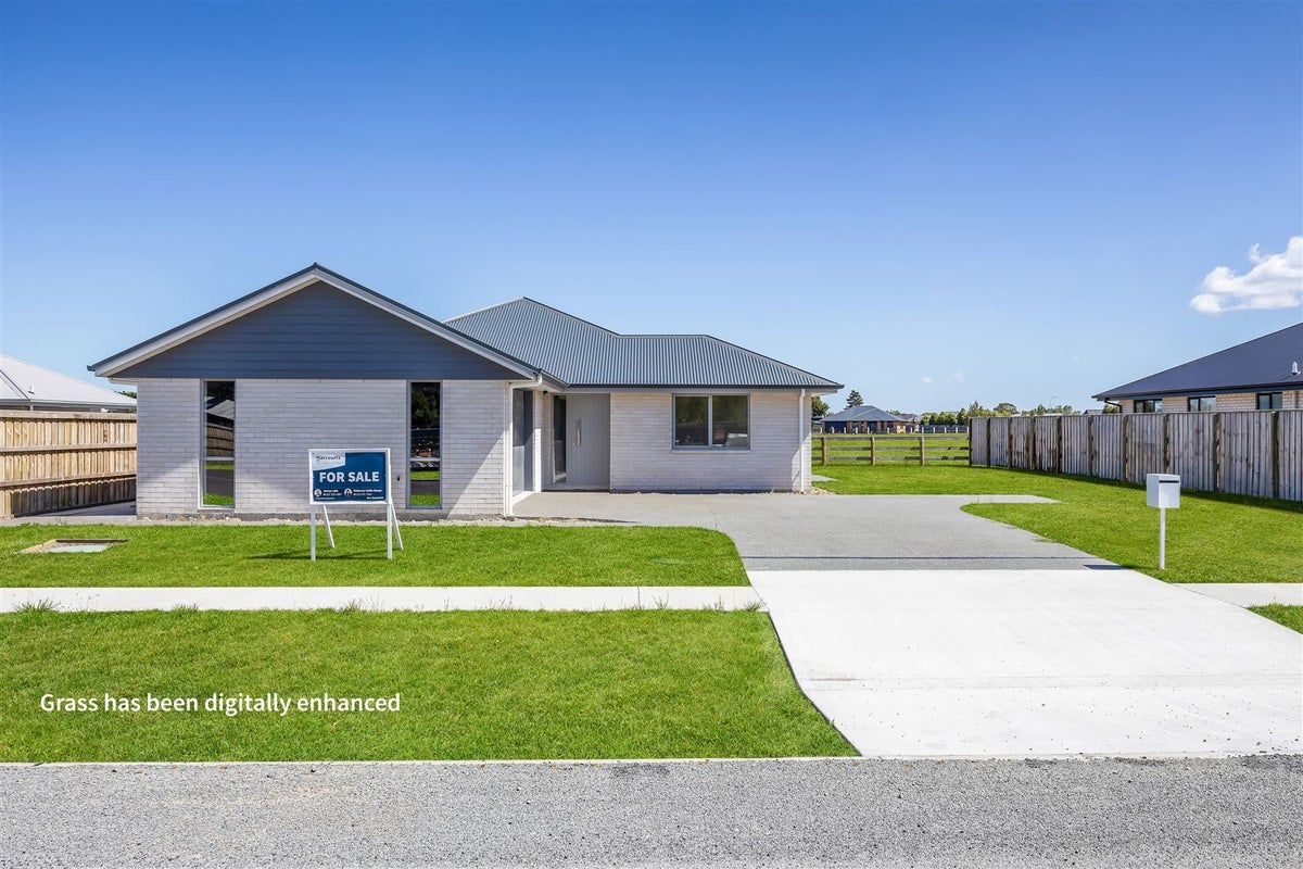 34 Plover Avenue, Amberley, Amberley - Carousel 2