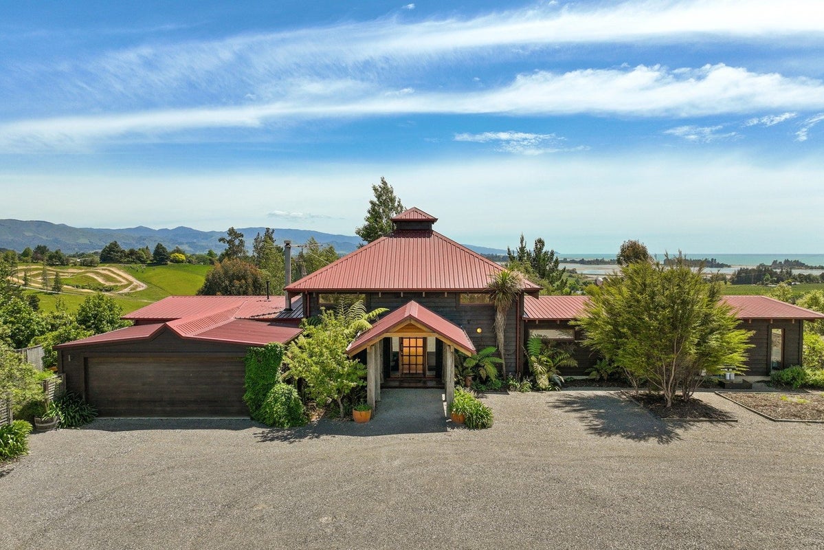 161 Eden Road, Upper Moutere - Carousel 1