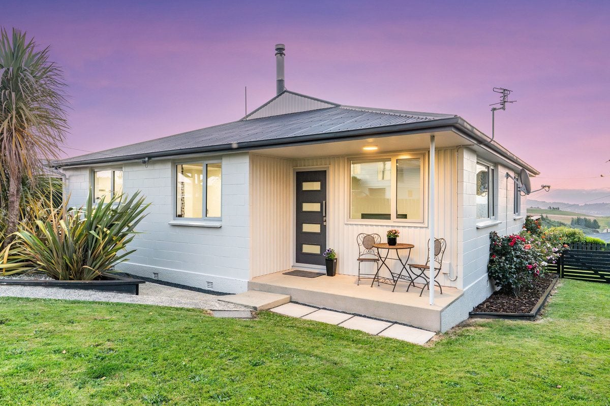 217 Mulford Street, Concord, Dunedin - Carousel 1