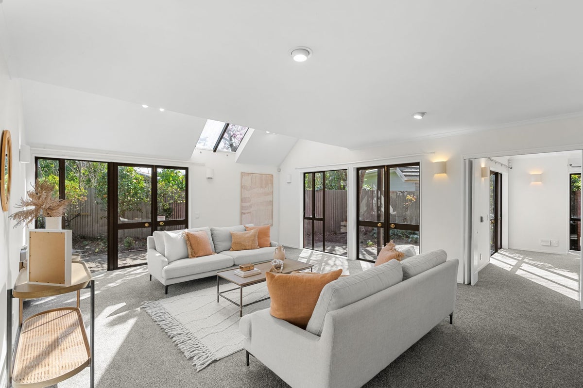 151D Clyde Road, Burnside, Christchurch - Carousel 2
