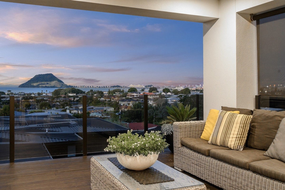 23 Milton Road, Otumoetai, Tauranga - Carousel 2