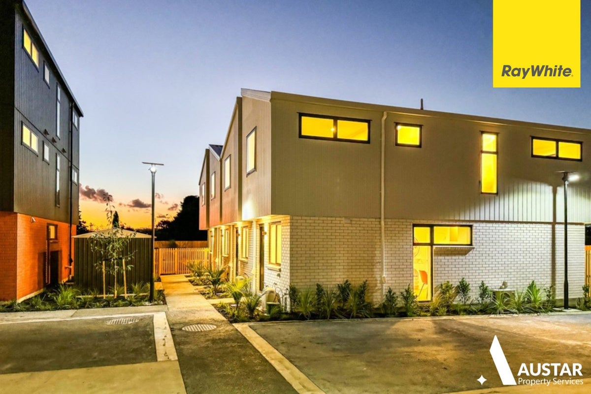 6/29 Normandy Place, Henderson, Auckland - Carousel 1