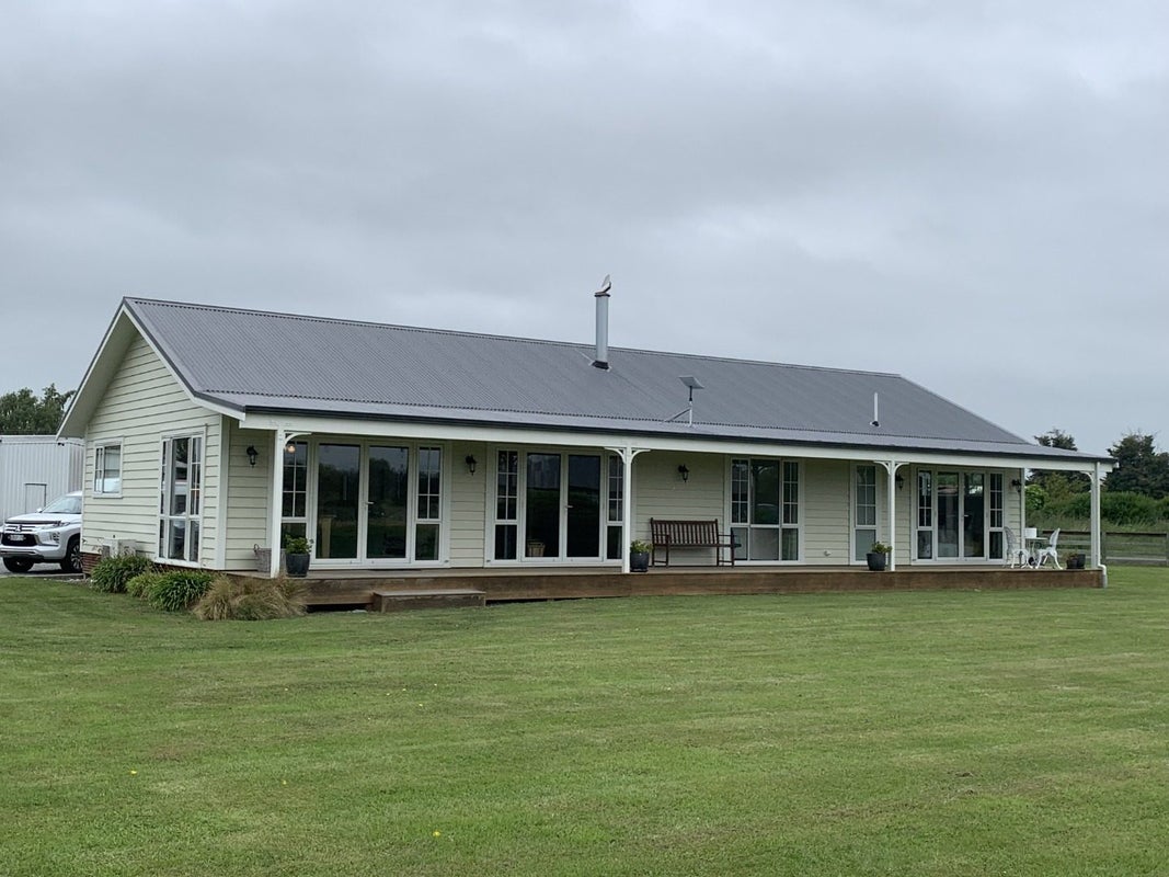 30 Thompson Road, Temuka, Temuka - Carousel 1