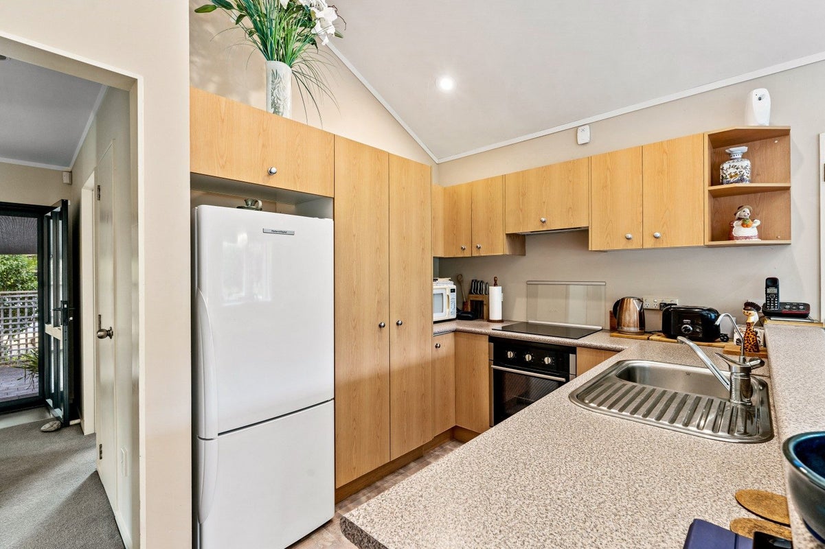 2A Douglas Street, Kensington, Whangarei - Carousel 2