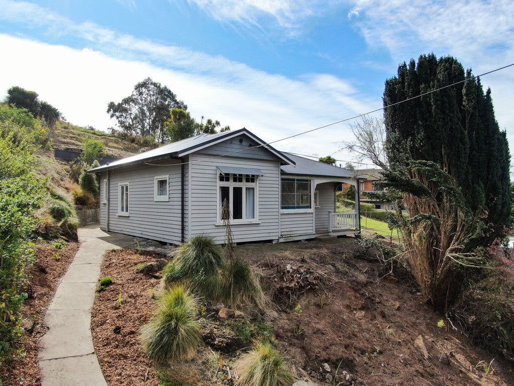 68 Eden Street, Oamaru - Carousel 1