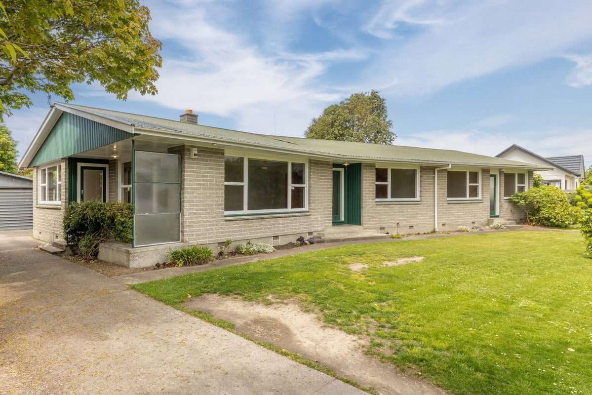 4 Chedworth Avenue, Bishopdale, Christchurch - Carousel 1