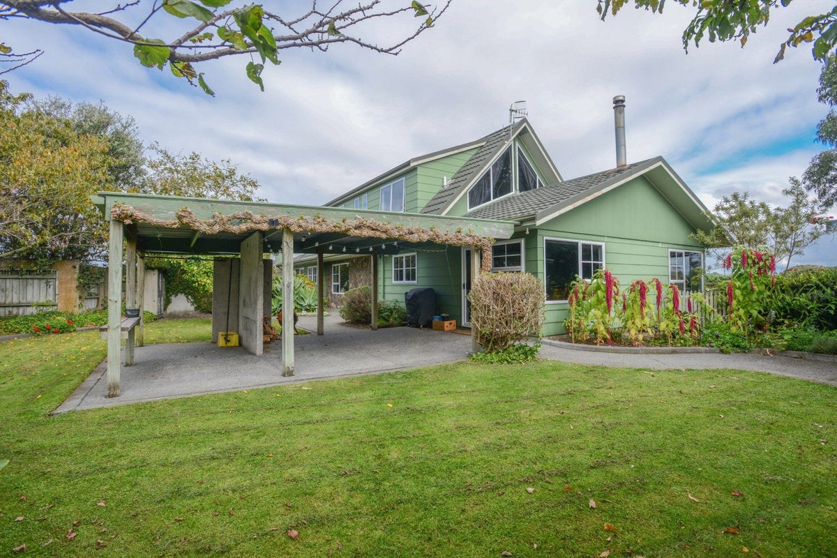 55 Watchman Road, Westshore, Napier - Carousel 1