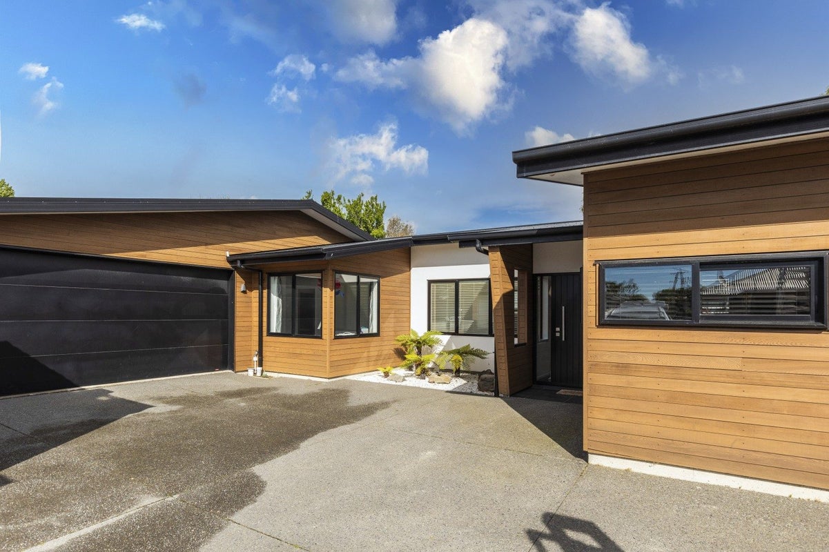 131A Bower Avenue, New Brighton, Christchurch - Carousel 2