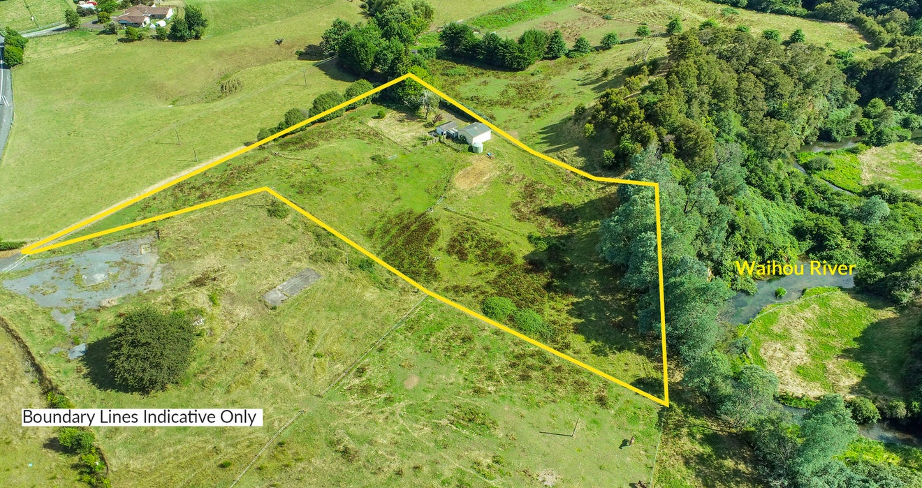 301 State Highway 5, Tirau - Carousel 1