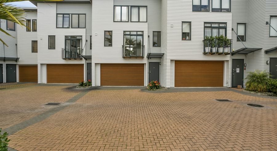 17/50 Livingstone Street, Westmere, Auckland - Carousel 2