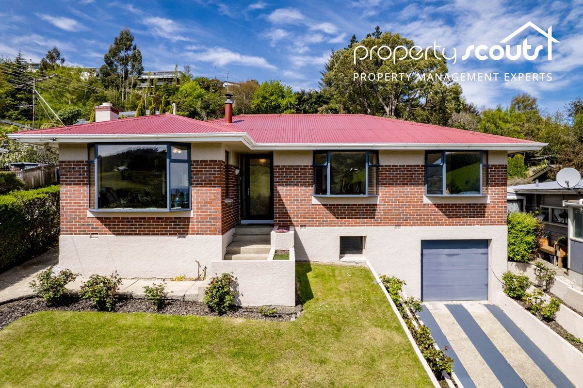 38 Hocken Street, Kenmure, Dunedin - Carousel 1
