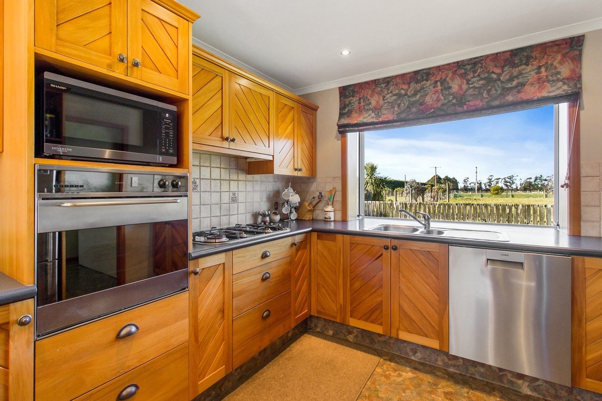 50 Sullivan Road, Timaru - Carousel 2