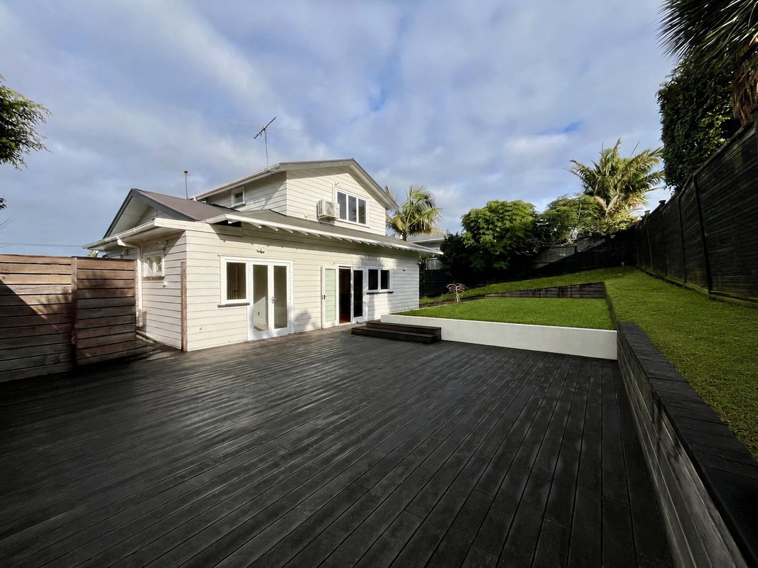 4 Watling Street, Mount Eden, Auckland - Carousel 23