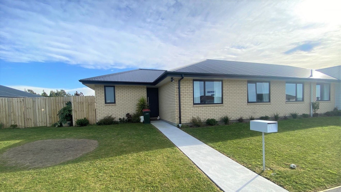 71 Hillary Street, Liberton, Dunedin - Carousel 1