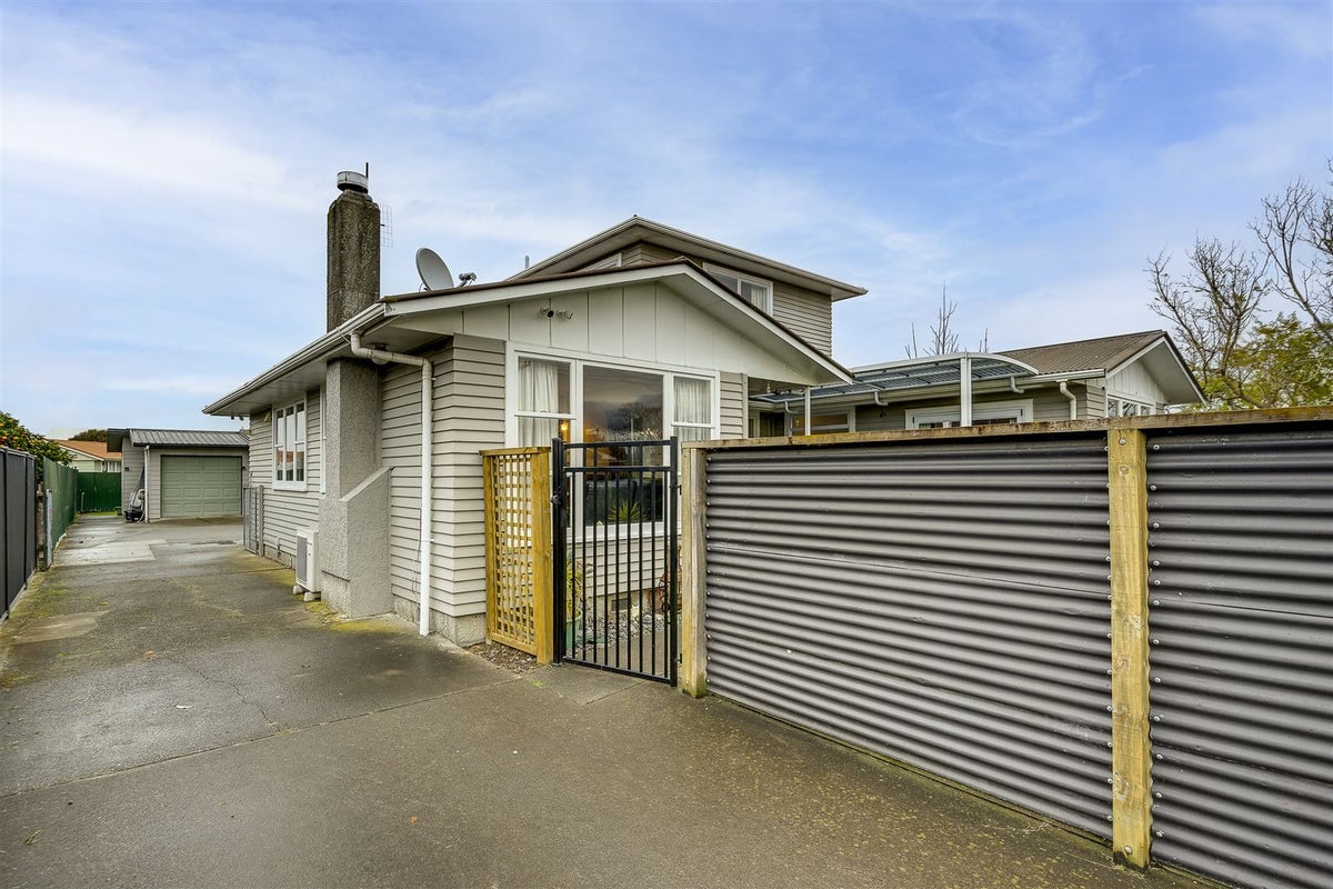 91 Wycliffe Street, Onekawa, Napier - Carousel 24