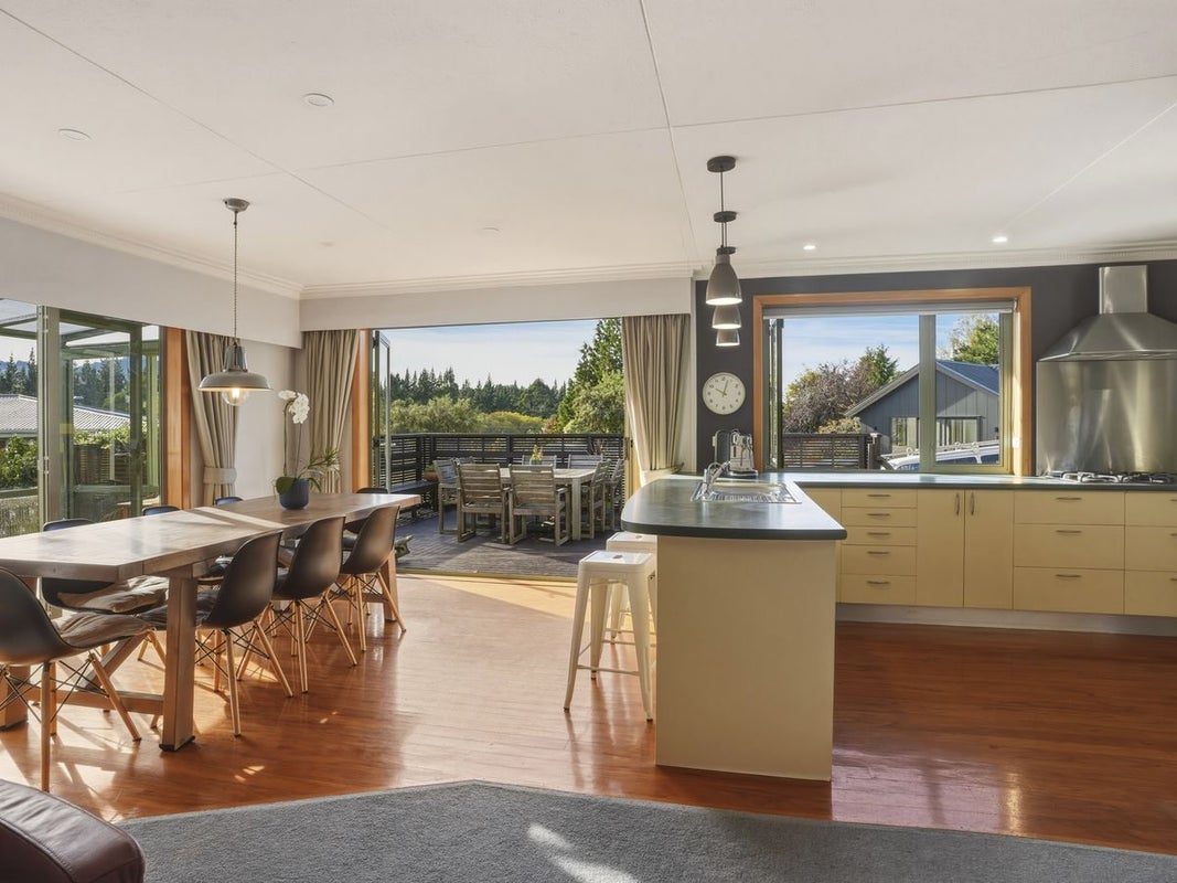 130 Martin Road, Fairfield, Dunedin - Carousel 2