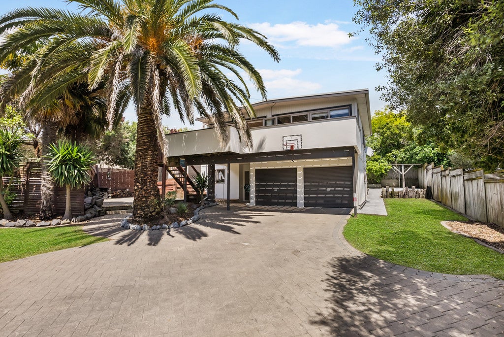 49 Beachlands Road, Beachlands, Auckland - Carousel 1