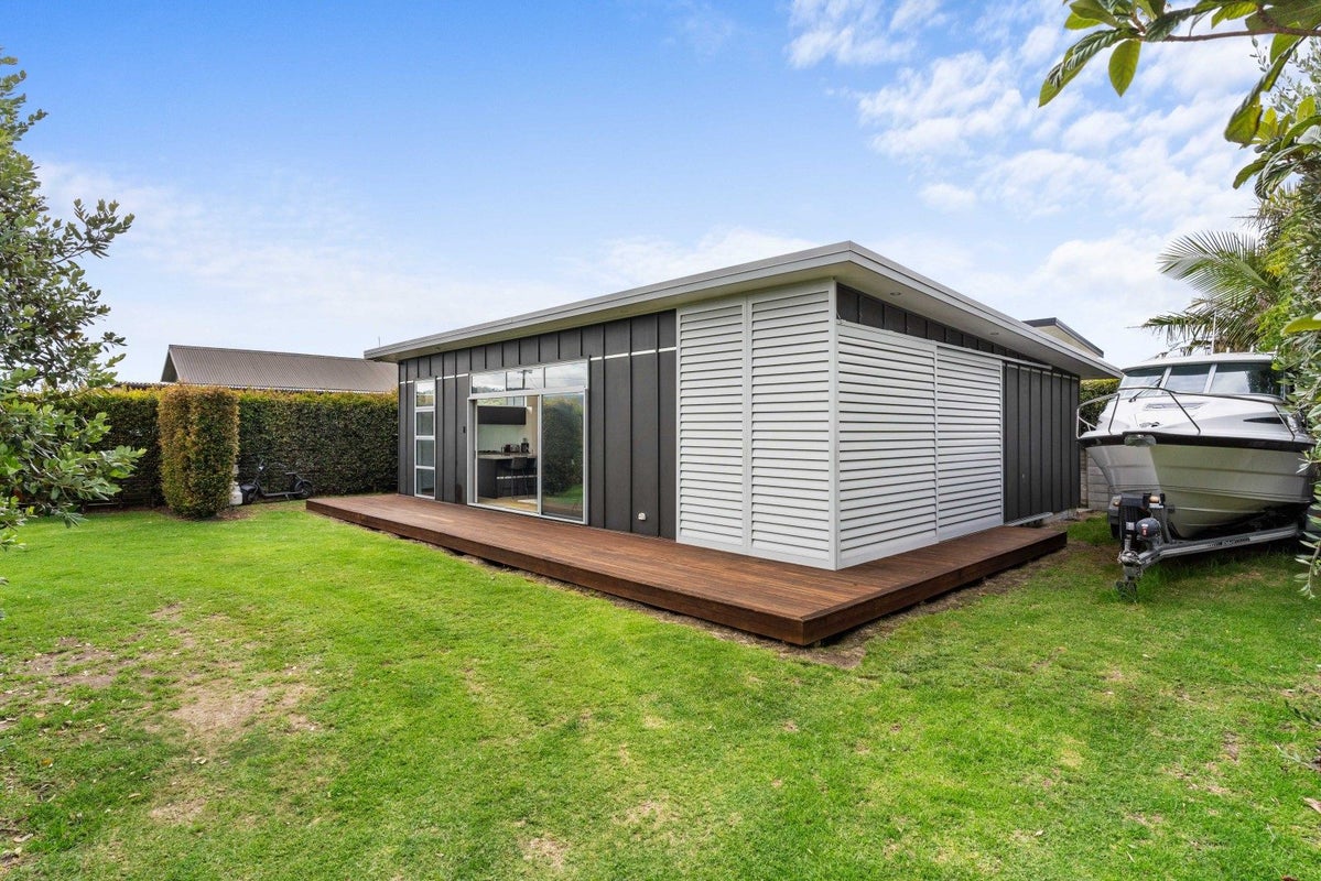 100 Sylvia Road, Whangamata - Carousel 22