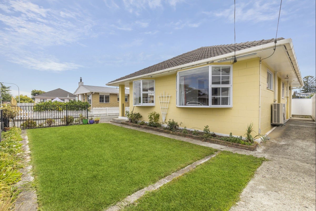1/3 TAINUI Street, Stoke, NELSON - Carousel 1